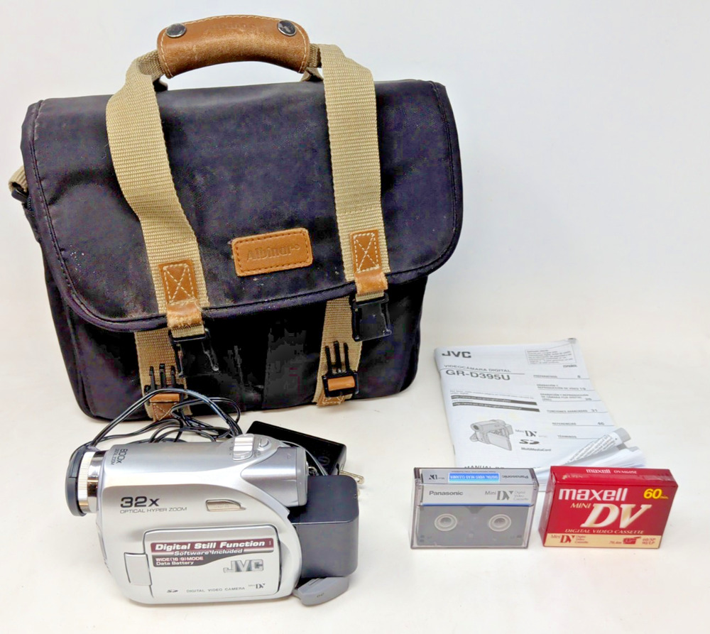 FOR PARTS JVC GR-D350U Digital Video Camera MINI-DV Camcorder w/Cord Charger